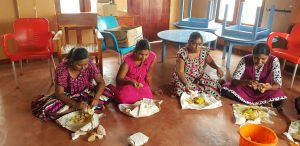 நிவாரண உதவி