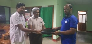 தெல்லிப்பளை வைத்தியசாலைக்கு மடிக்கணினி வழங்கல்