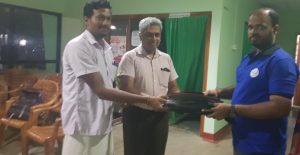 தெல்லிப்பளை வைத்தியசாலைக்கு மடிக்கணினி வழங்கல்