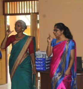 மன்னார் மாவட்ட அரச உத்தியோகத்தர்களிற்கான தமிழ் சைகைமொழி பயிற்சி