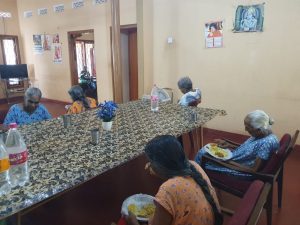 உணவு வழங்கல்