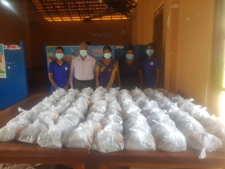 மதிய உணவு வழங்கல்