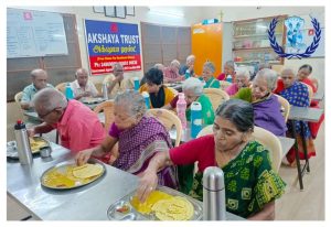 மதிய உணவு வழங்கல்