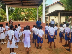 மகேஸ்வரி அம்மாவின் 1ம் ஆண்டு நினைவாக விளையாட்டு உபகரணம் & சீருடை வழங்கல்