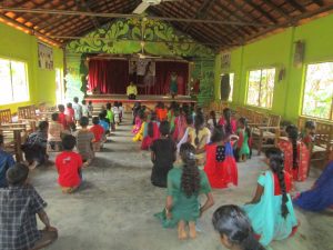 Vithu Trust Fund helps Dharanikulam students