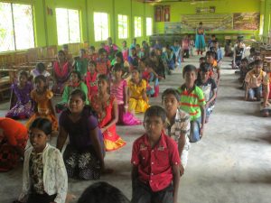 Vithu Trust Fund helps Dharanikulam students